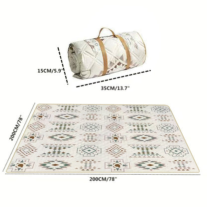 Foldable picnic blanket shown open at 200 by 200 centimeters and rolled for compact storage